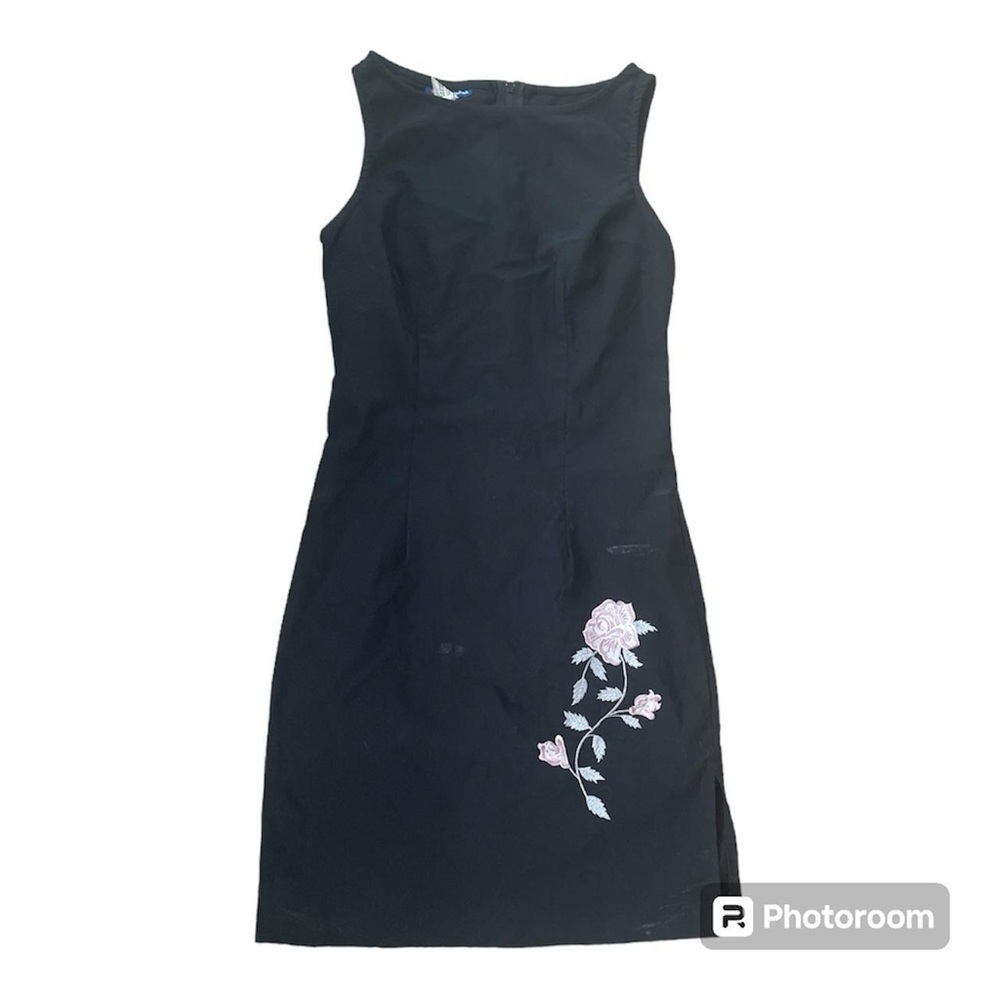 Vintage Y2K 00’s black mini dress from Pandora